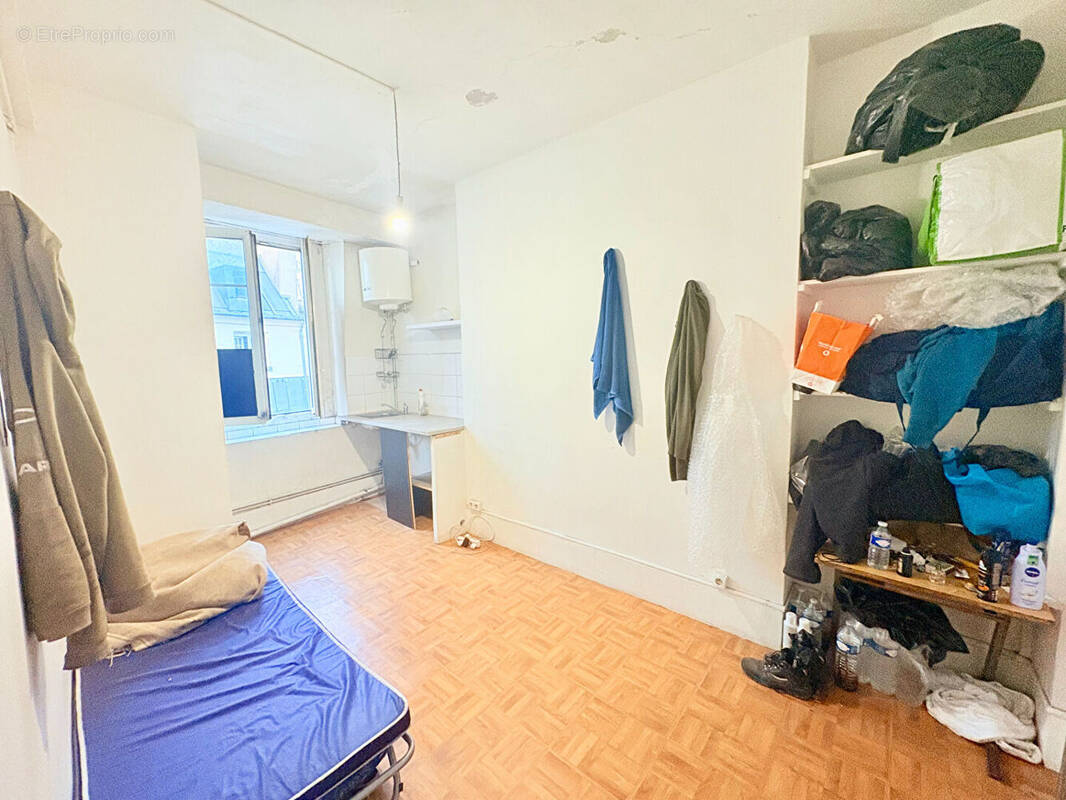 Appartement à PARIS-2E