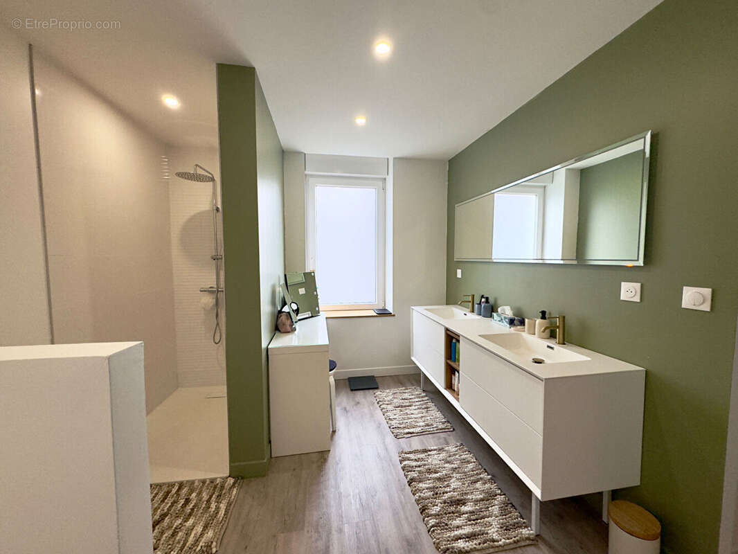 Maison à SAINT-MARTIN-BOULOGNE