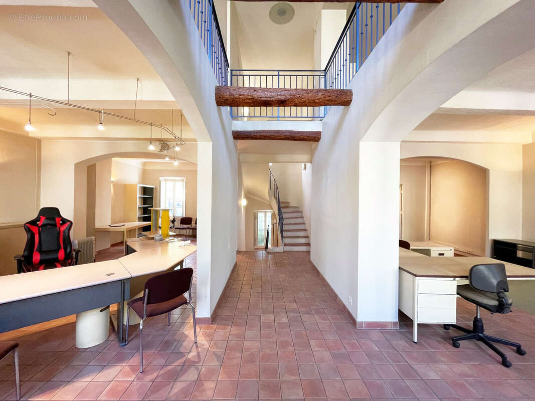 Maison à PLAN-DE-LA-TOUR