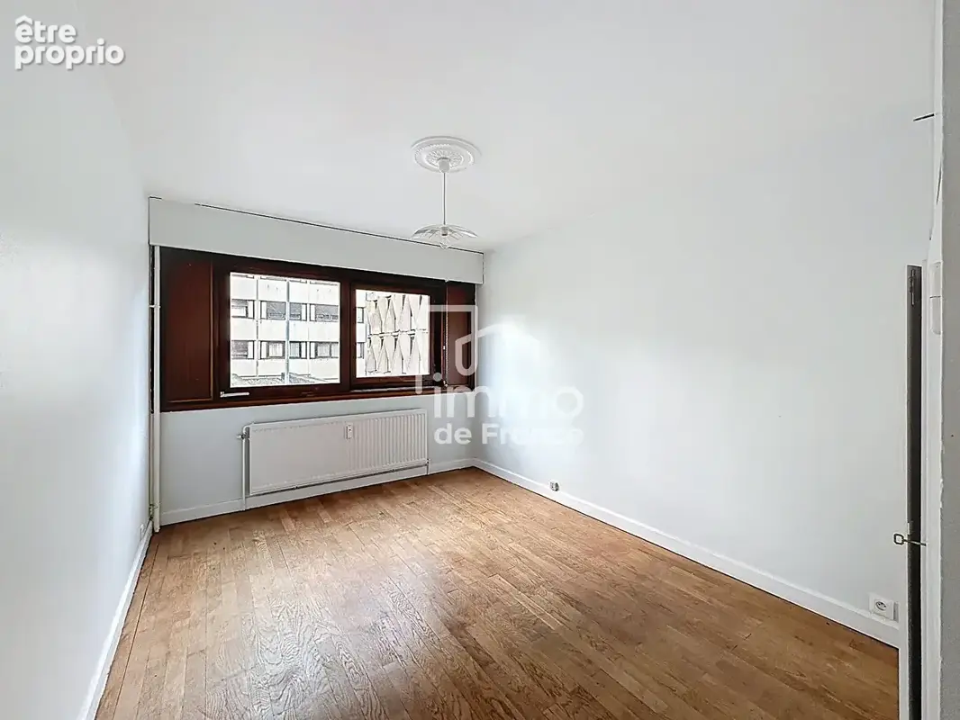 Appartement Oyonnax 5 pièce(s) 101.02 m2 - photo 10