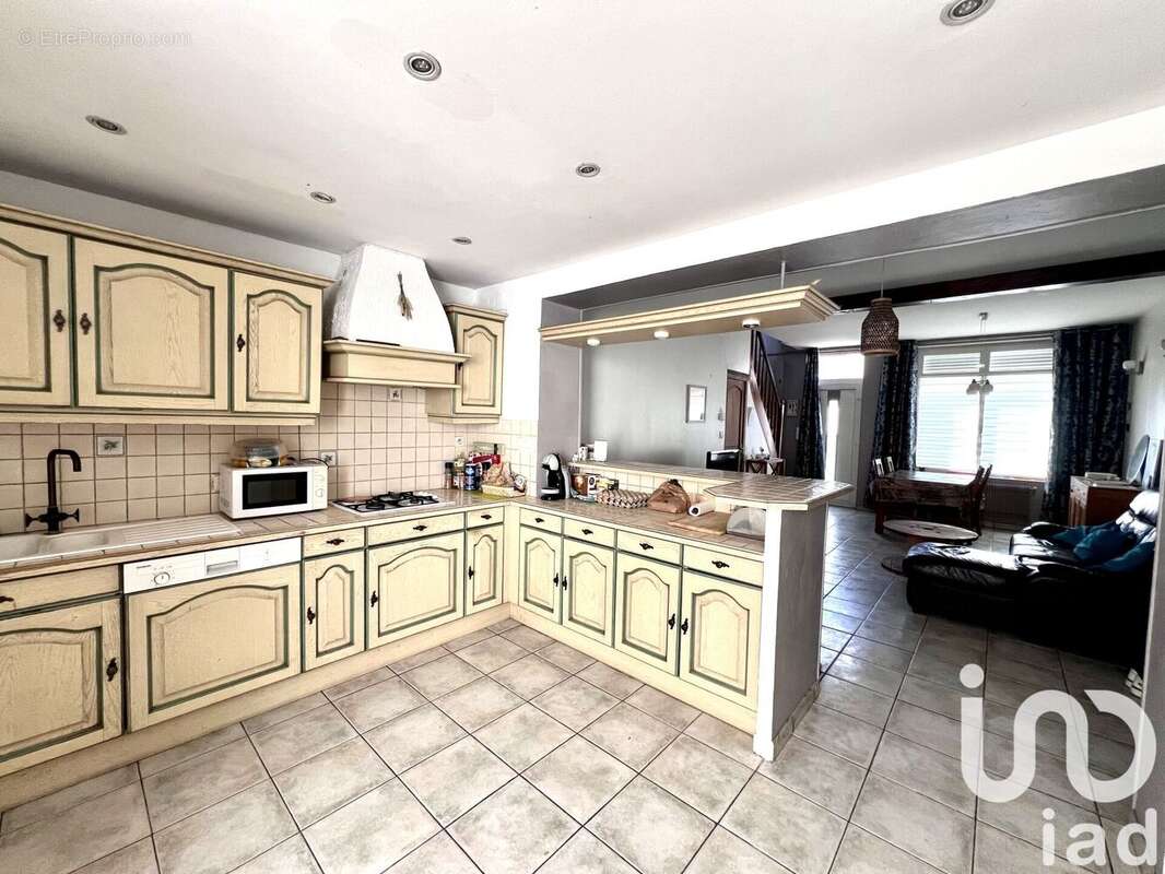 Photo 2 - Maison à SECLIN