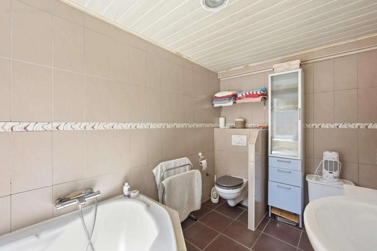 Maison à MARMOUTIER