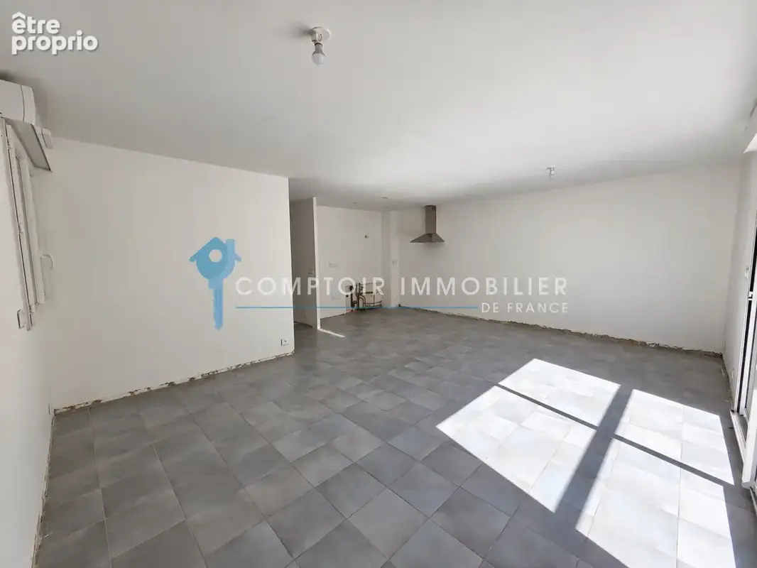 Dpt Hérault (34) Prades Le Lez, Appartement T2 de 47m2 avec terrasse, vue dégagée, expo sud, 1 stationnement - photo 4