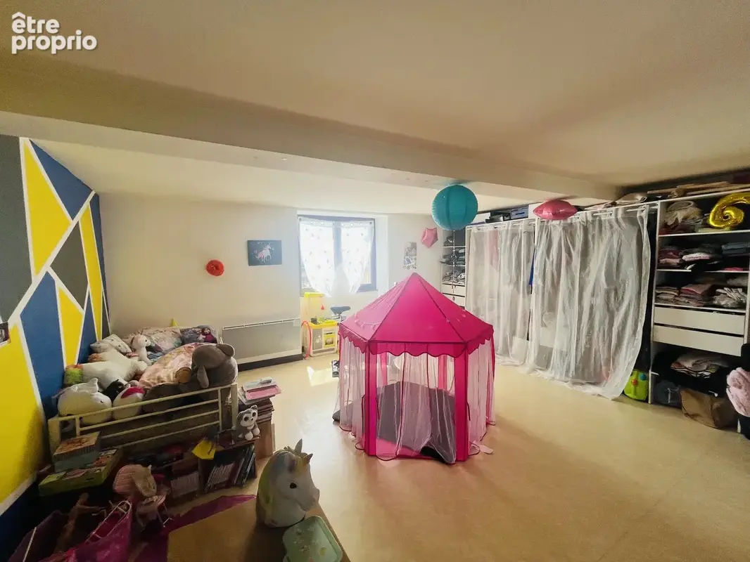Maison de village avec jardin, local commercial - photo 8