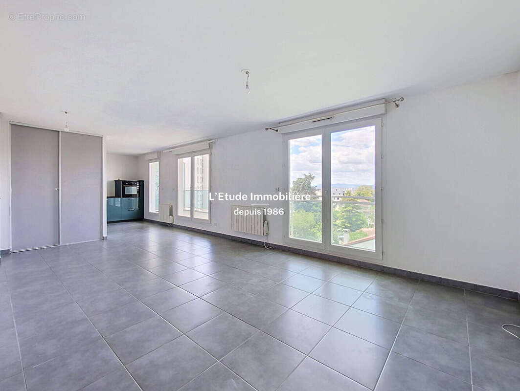 Appartement à CALUIRE-ET-CUIRE