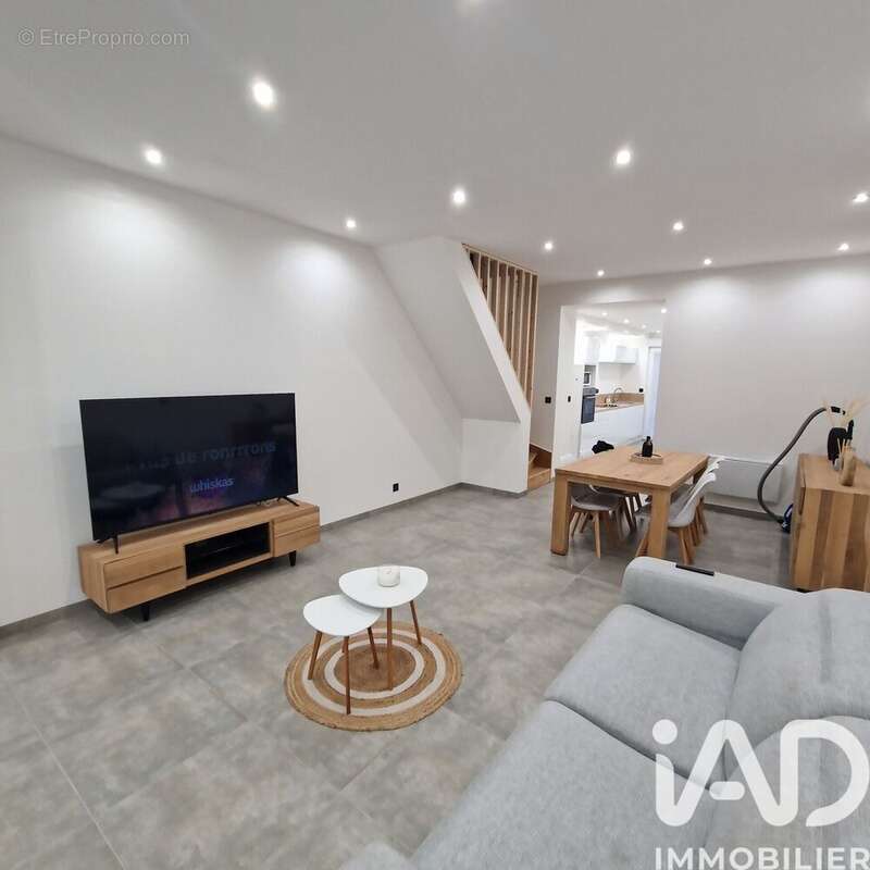 Photo 3 - Maison à RAISMES