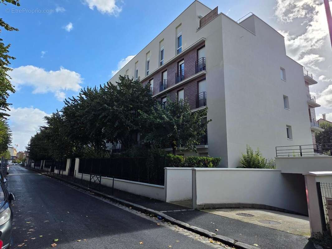 Photo 8 - Appartement à COLOMBES