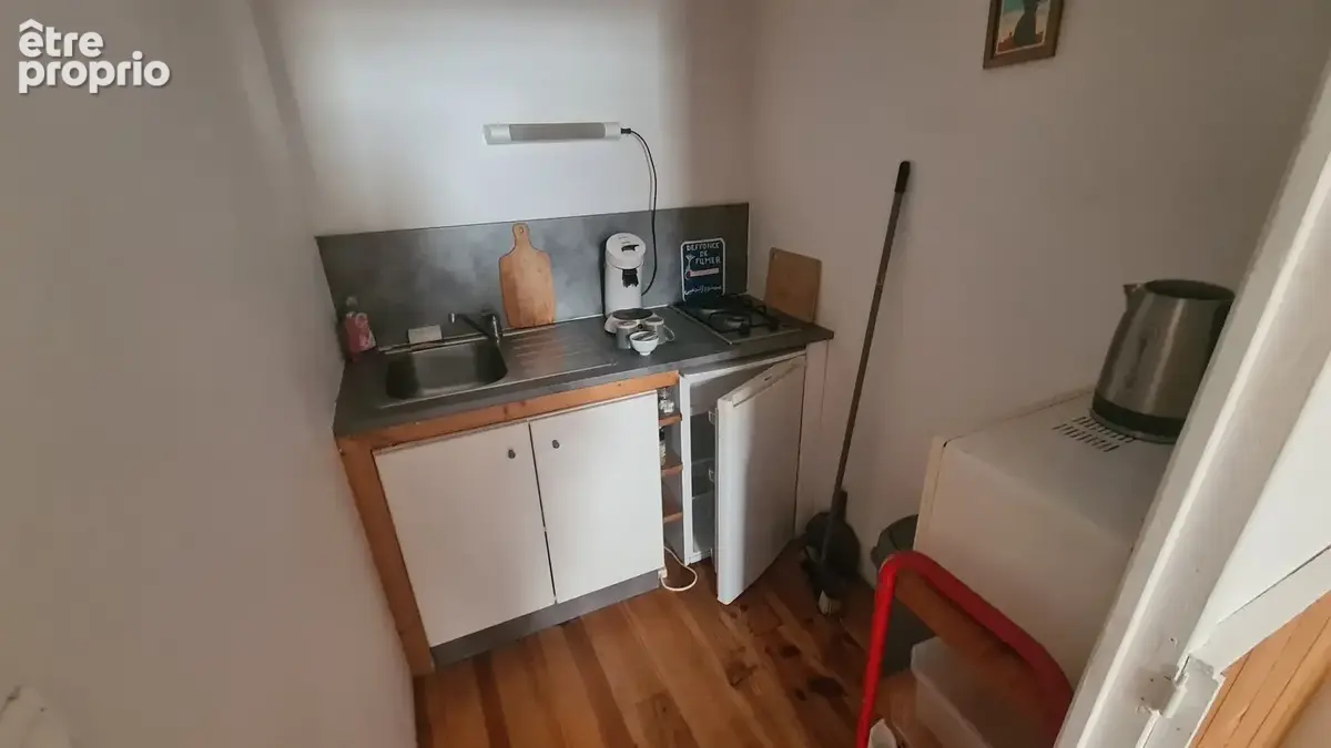 Ensemble immobilier Angoulême - 2 T2 duplex, 2 studios + maison - photo 11