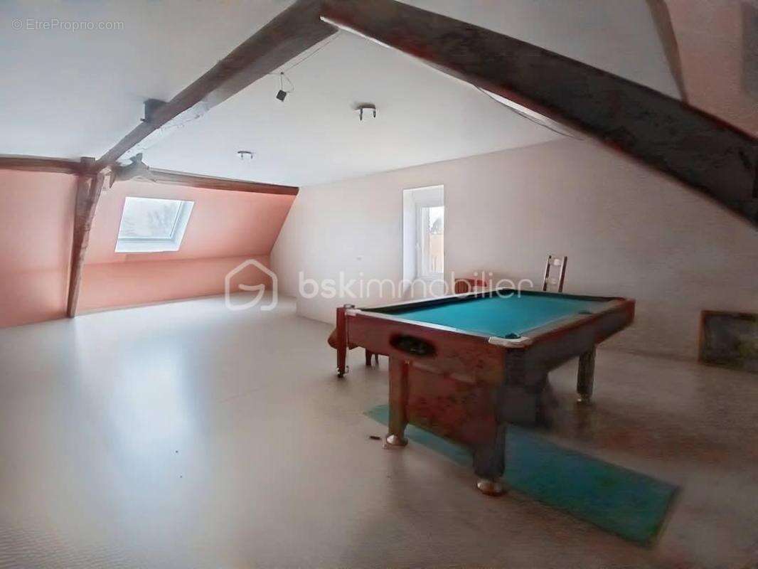 Maison à AUBERCHICOURT