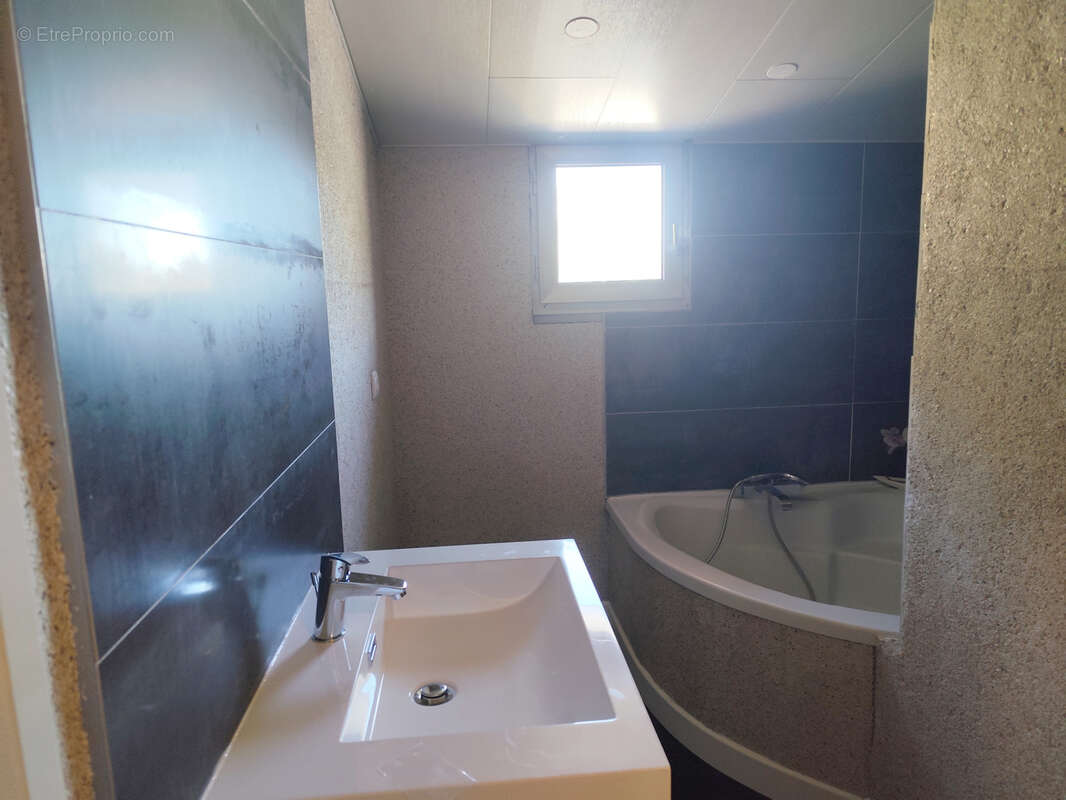 Appartement à BAGNERES-DE-LUCHON