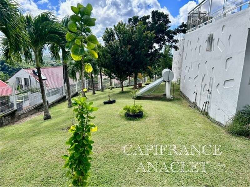 Maison à SCHOELCHER