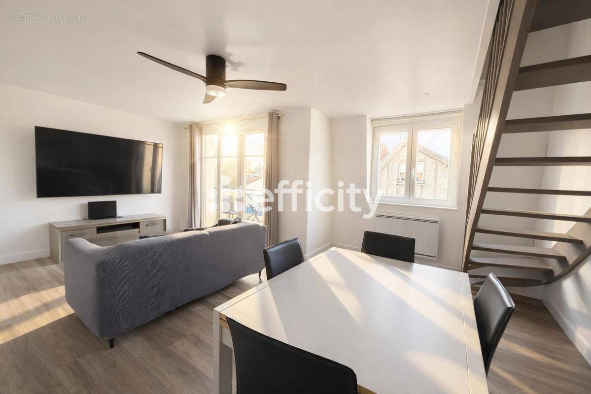 Appartement à MARCQ-EN-BAROEUL