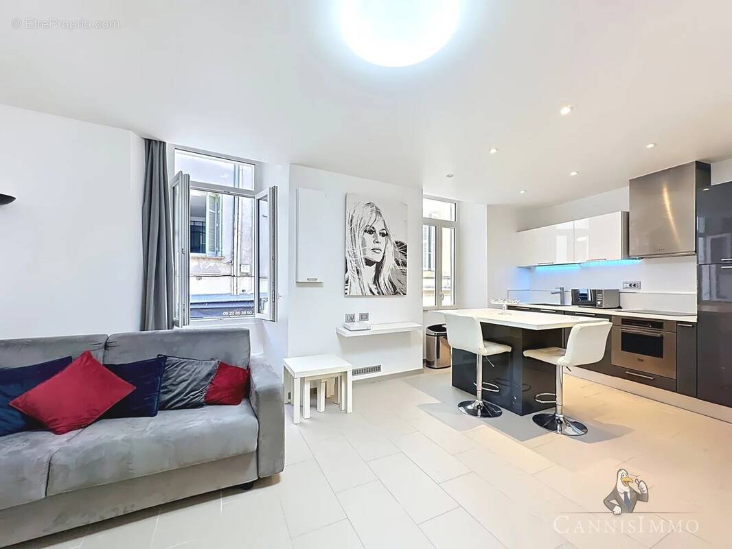 Appartement à CANNES