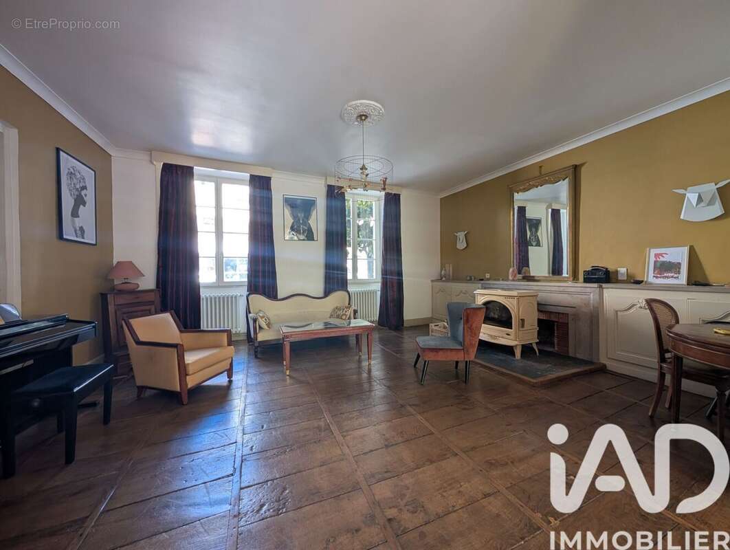 Photo 5 - Maison à SAINT-YRIEIX-LA-PERCHE