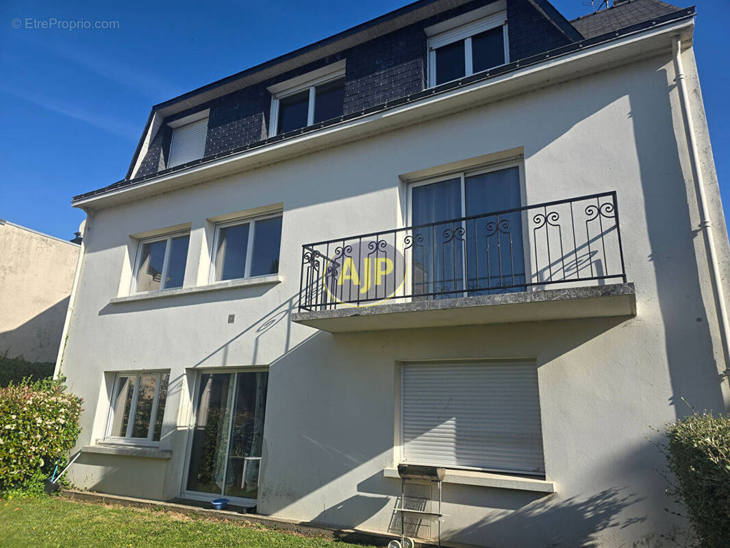 Appartement à GUEMENE-PENFAO