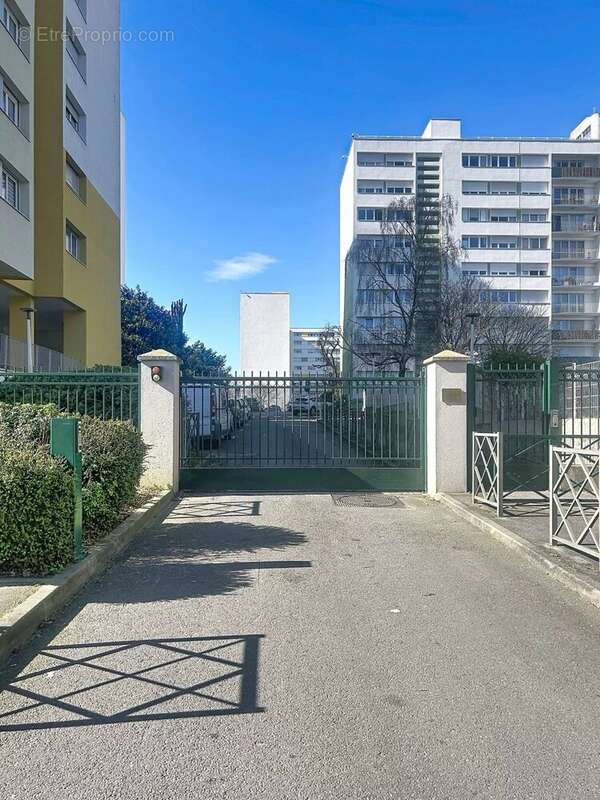 Appartement à ROSNY-SOUS-BOIS
