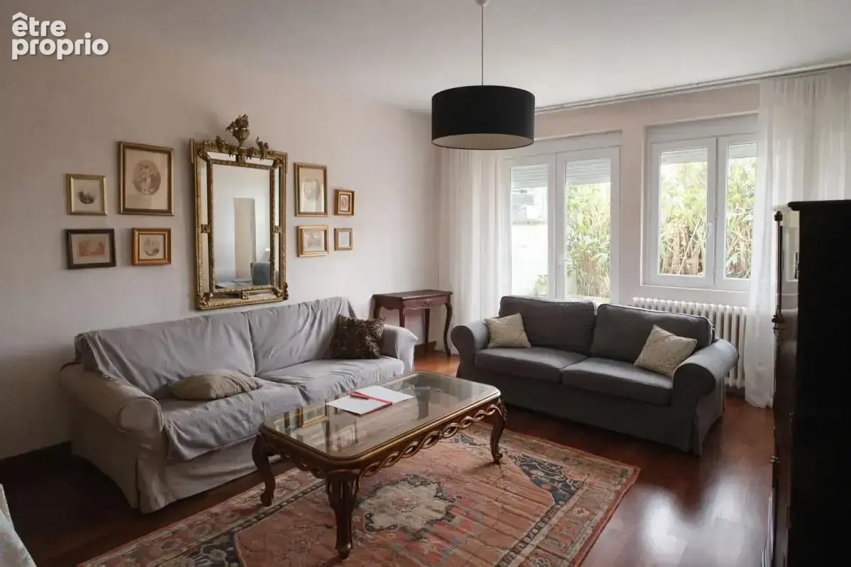 Maison de ville 150 m2 4 chambres + garage + parking + jardin 300m2 - photo 2