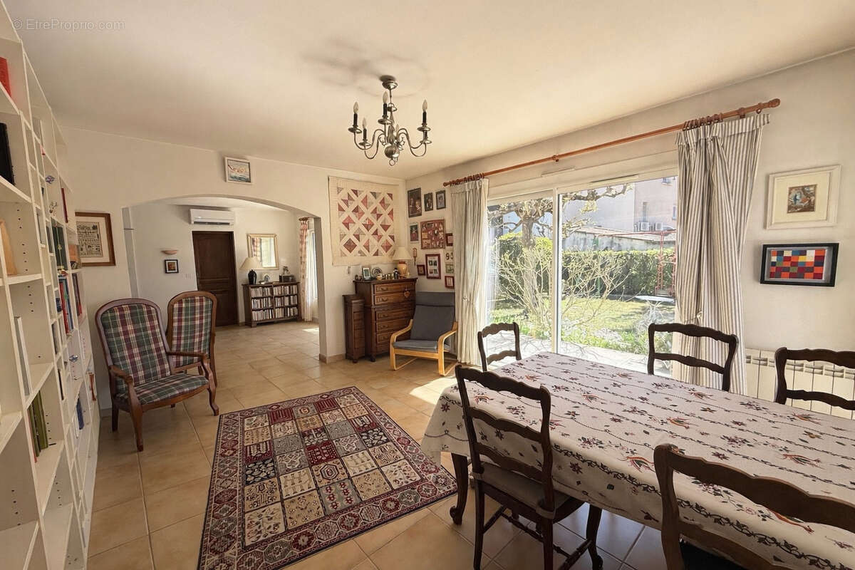 Maison à CASTELNAU-LE-LEZ