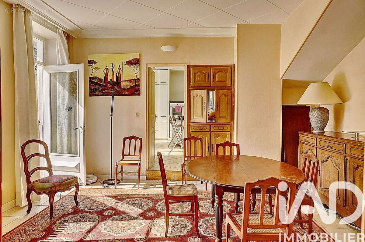 Photo 2 - Maison à OULLINS