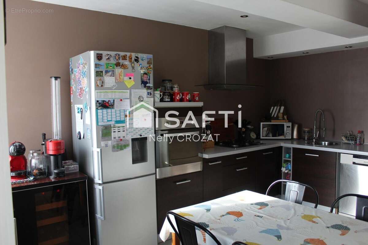 Photo 4 - Maison à NEUILLY-SAINT-FRONT