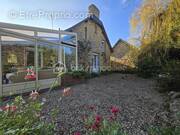 Maison à LA BAZOUGE-DES-ALLEUX