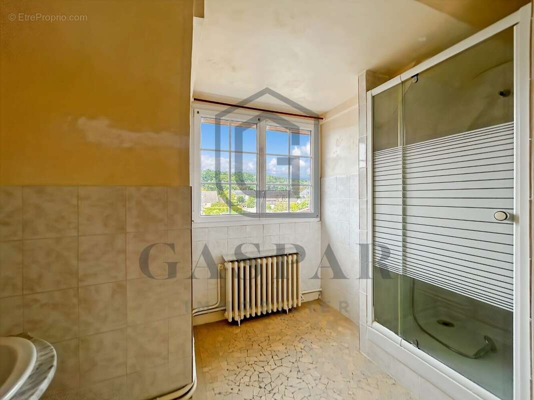 Maison à CONCHES-EN-OUCHE