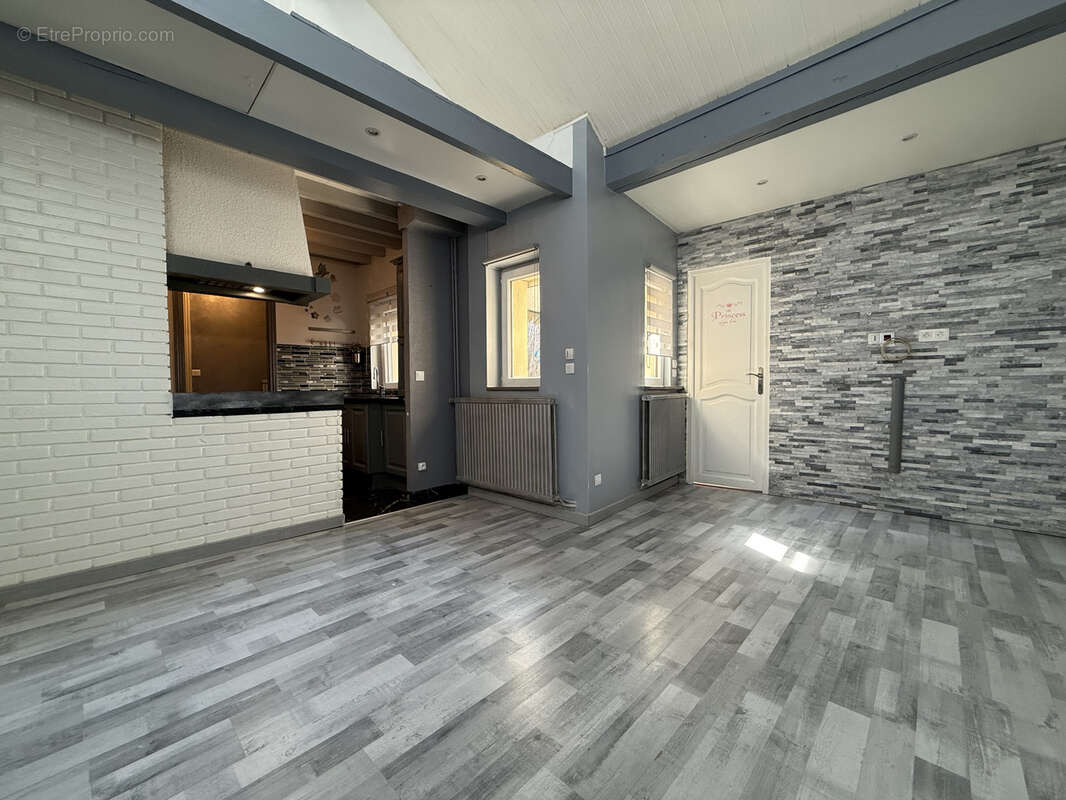 Maison à LE BLANC-MESNIL