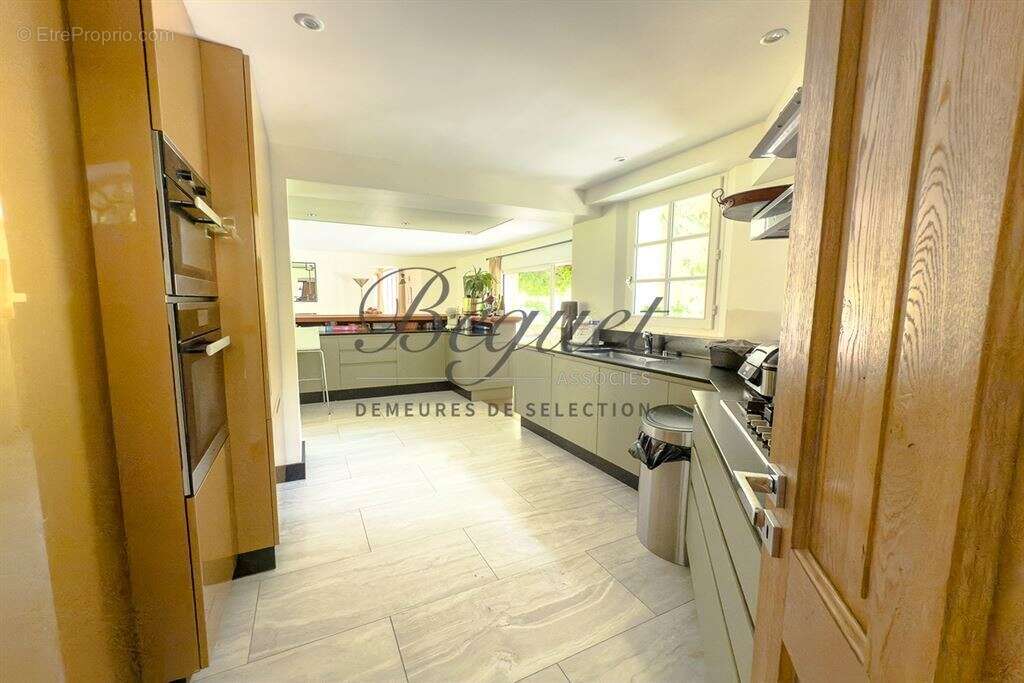 Maison à MONTFORT-L&#039;AMAURY