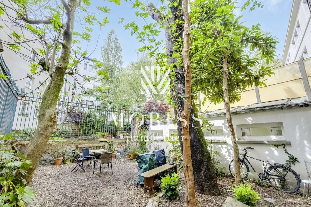 Appartement à PARIS-18E