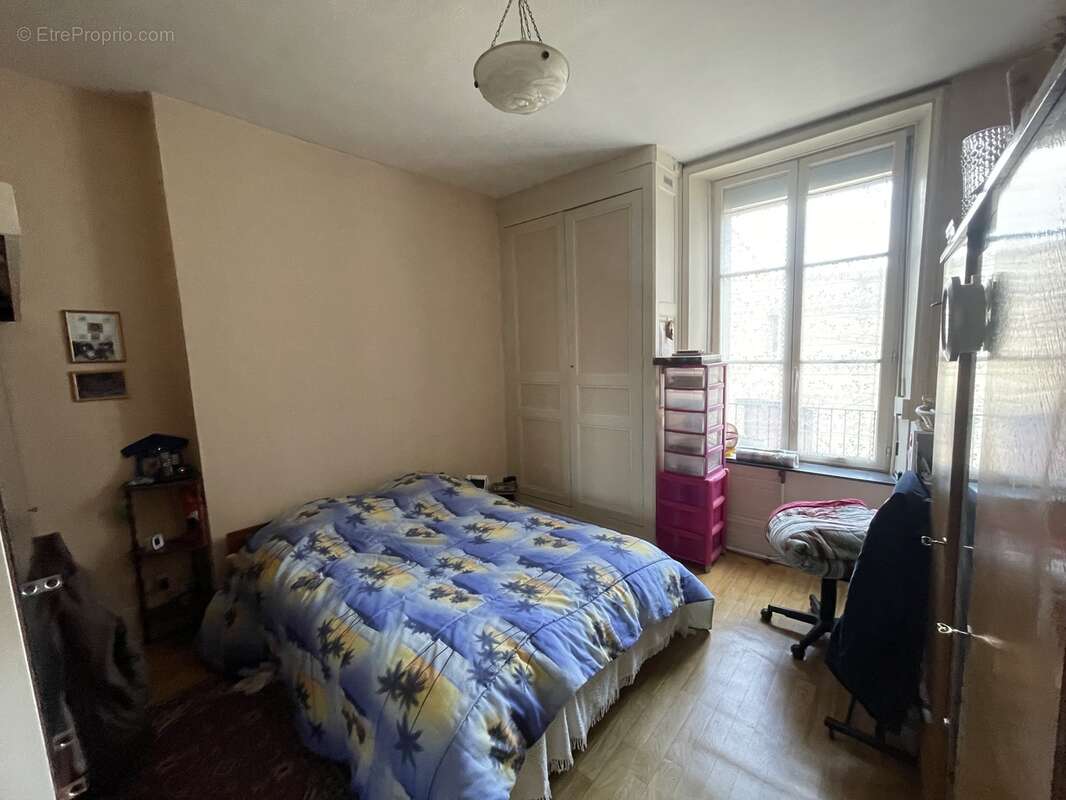 Appartement à CHARLEVILLE-MEZIERES