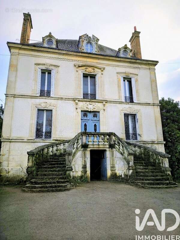 Photo 2 - Maison à SAINT-JEAN-DE-BRAYE