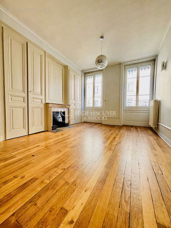 Appartement à LYON-3E