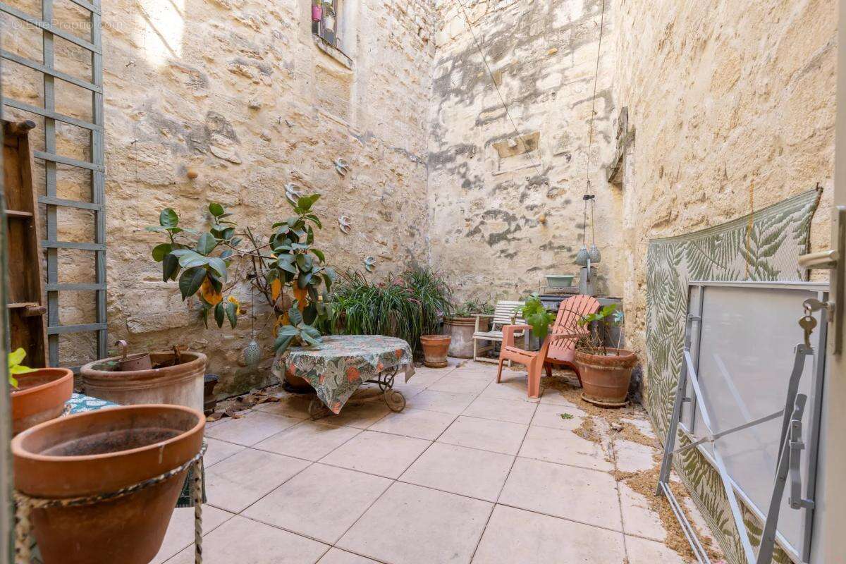 Hôtel particulier de 12 pièces de 385 m² à Tarascon - photo 21
