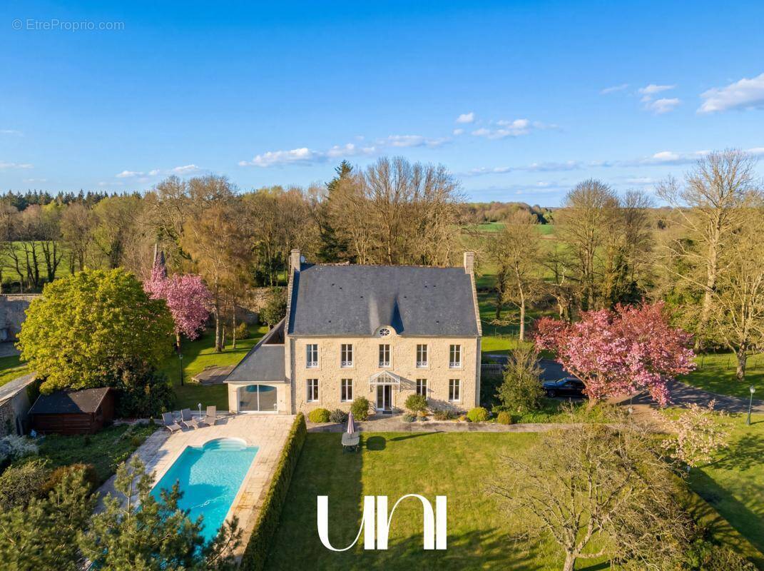 Maison à VAUX-SUR-SEULLES