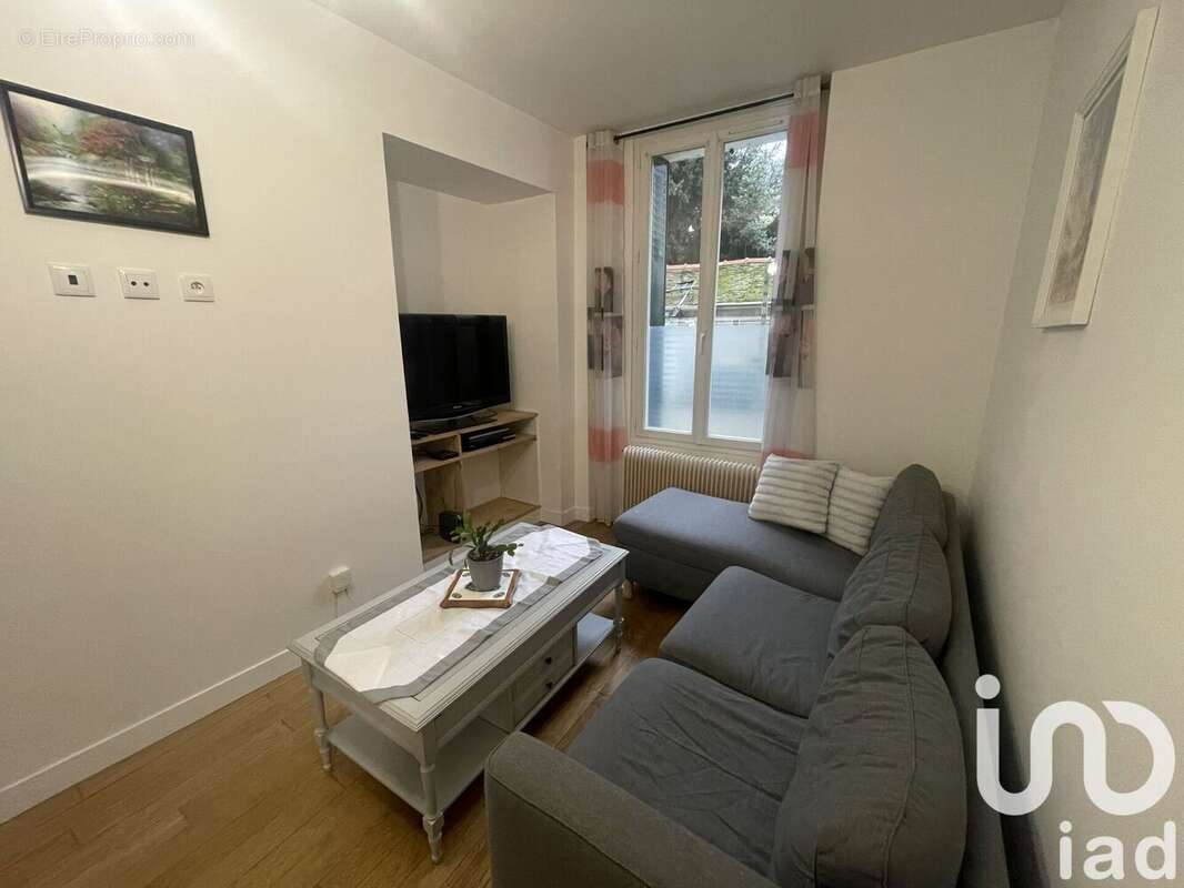 Photo 3 - Appartement à VILLENEUVE-LE-ROI