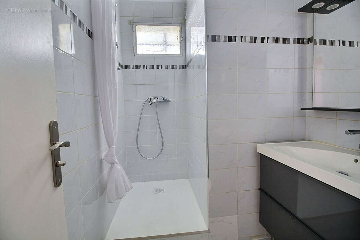Appartement à COLOMBES