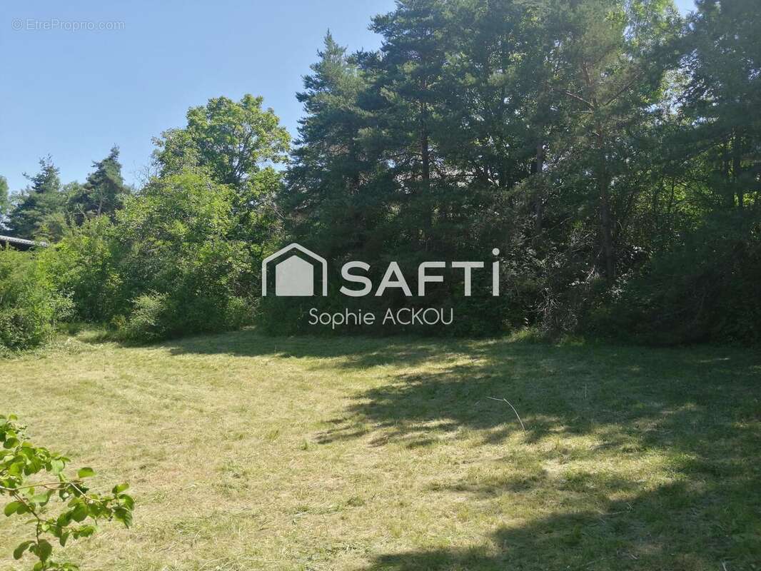Terrain 1434 m² à Saint-Sauveur  - photo 6