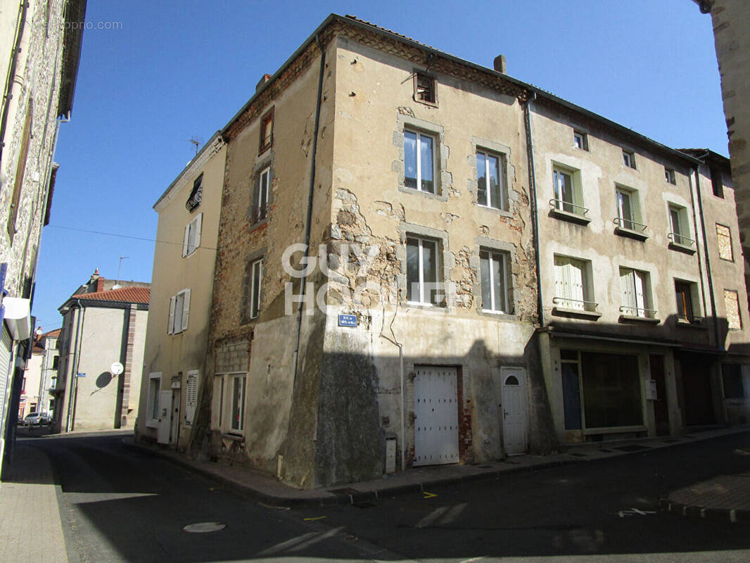 Maison à PAULHAGUET