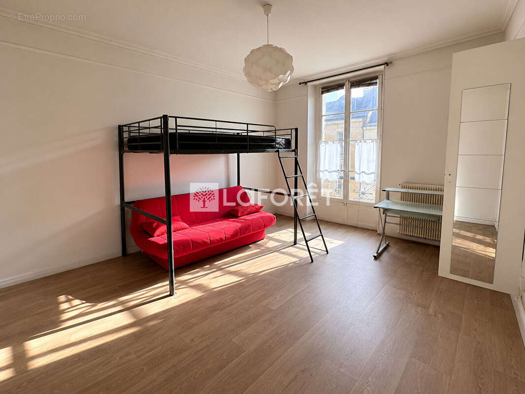 Appartement à VERSAILLES
