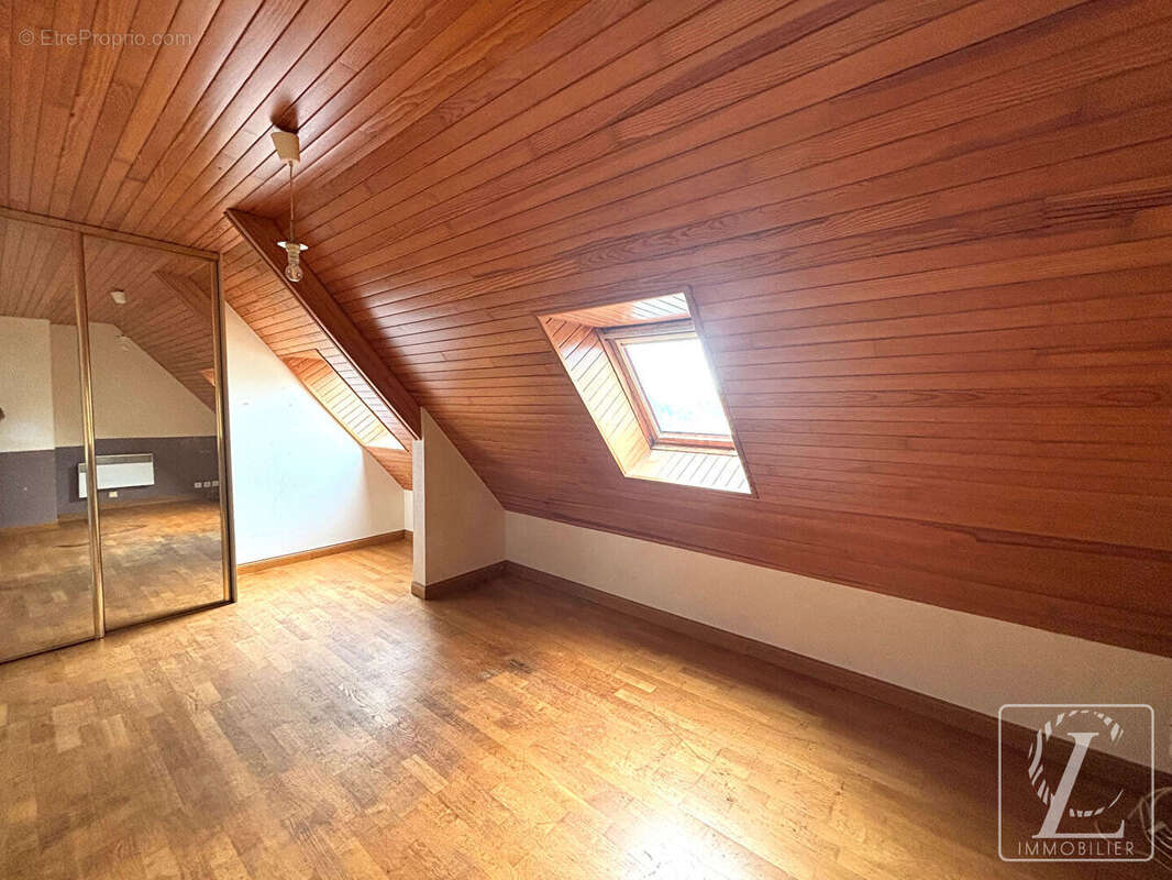 FREHEL : Maison 5 pièces 110 m2 env - photo 13