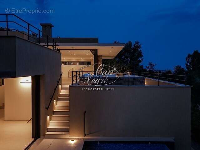 Maison à LE LAVANDOU