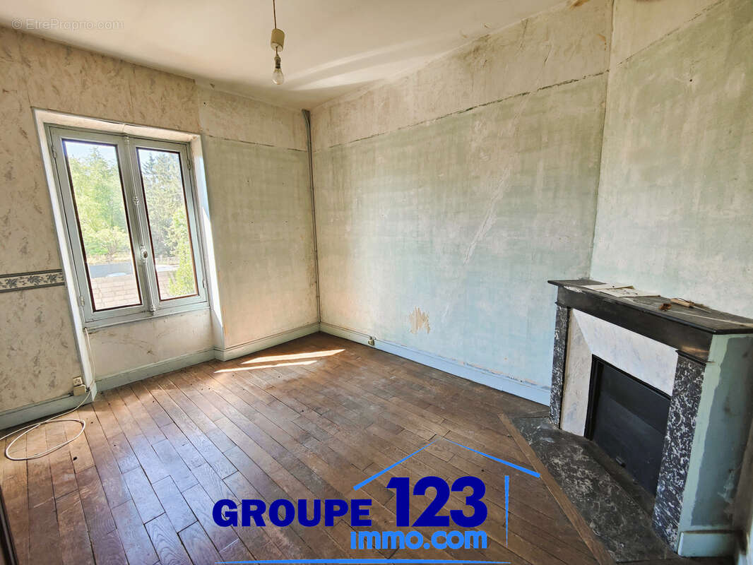 Une maison familiale aux beaux volumes, prête à écrire un nouveau chapitre - photo 4