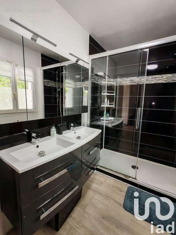 Photo 8 - Maison à LES PAVILLONS-SOUS-BOIS