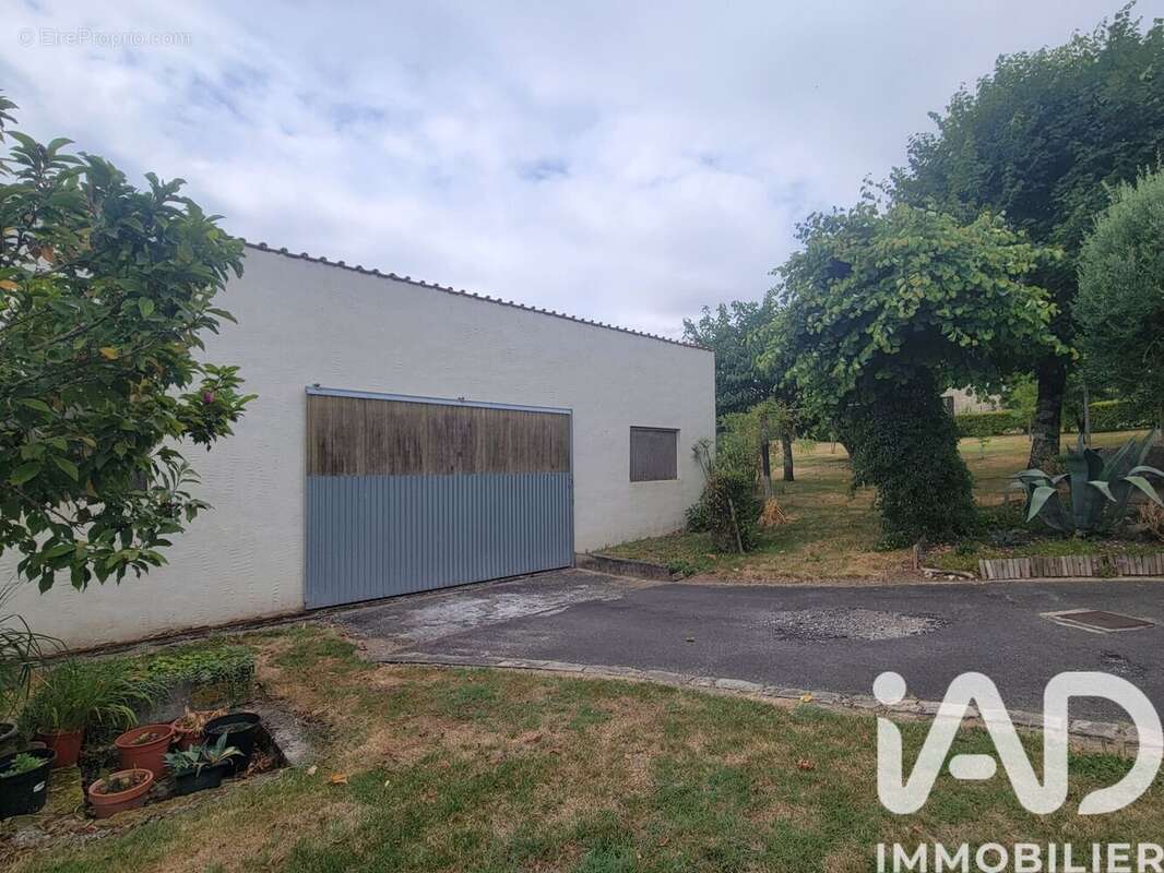 Photo 2 - Maison à PISANY