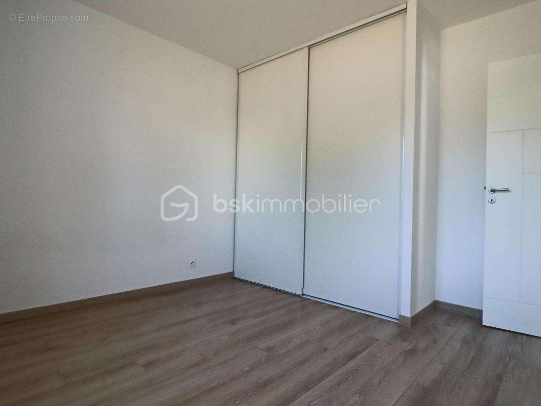 Maison de plain-pied 97 m² – À deux pas du centre et des commodités - photo 8