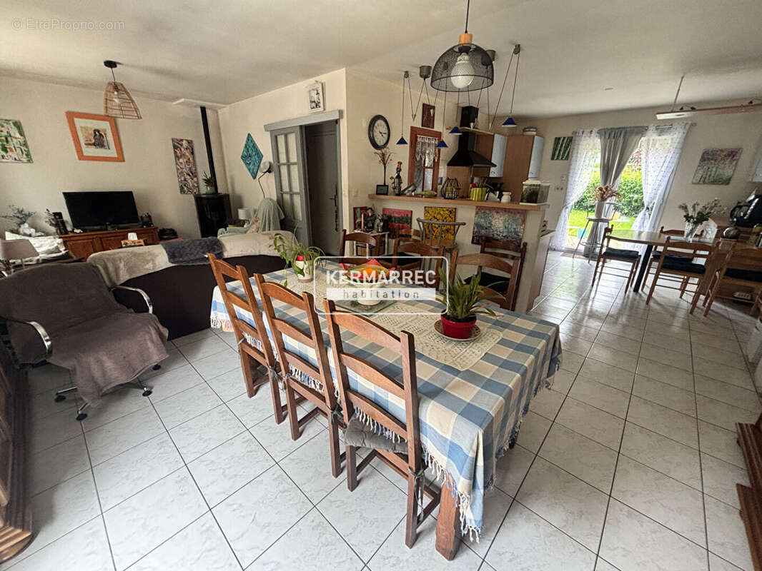 A VENDRE Maison Saint Aubin Des Landes 6 pièce(s) 129 m2 - 261 600  HAI - photo 9