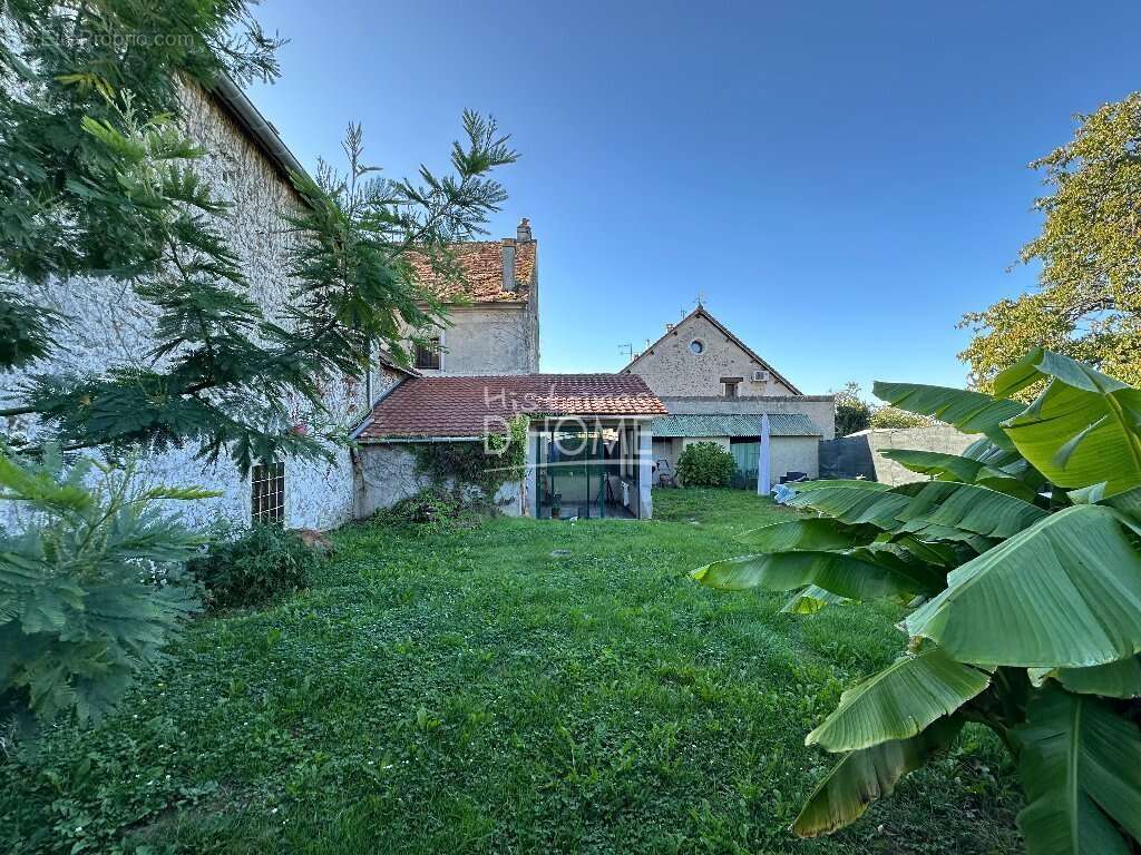 Maison à LA FERTE-SOUS-JOUARRE