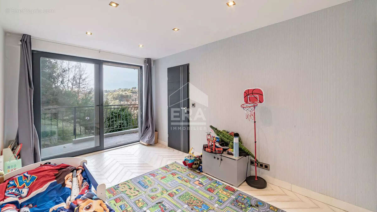 Maison à CAGNES-SUR-MER