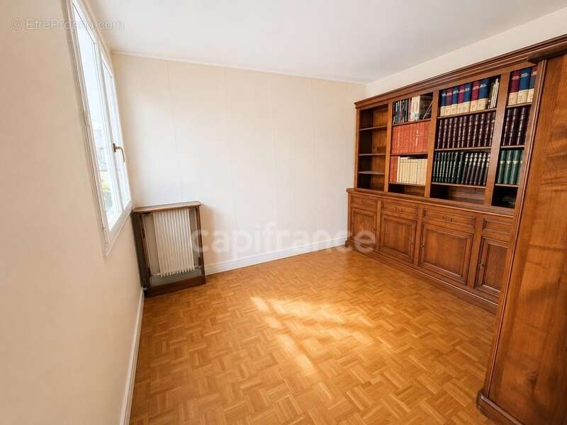 Appartement à BONDY