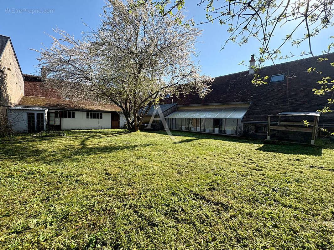 Maison à SAINT-GEORGES-SUR-CHER